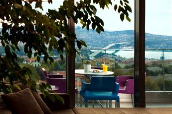 Point Hotel Barbaros 5*