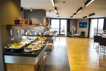 Point Hotel Taksim 4*