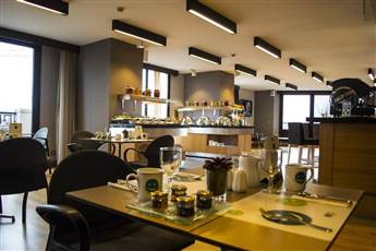 Point Hotel Taksim 4*