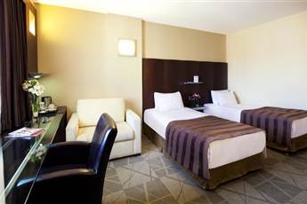 Point Hotel Taksim 4*
