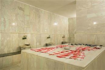 Ponz Hotel