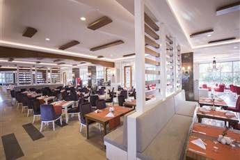 Port Nature Luxury Resort Hotel & Spa 5*