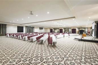 Port Nature Luxury Resort Hotel & Spa 5*