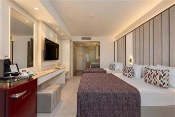 Port Nature Luxury Resort Hotel & Spa