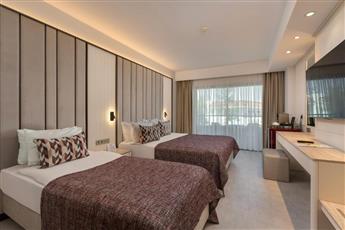 Port Nature Luxury Resort Hotel & Spa