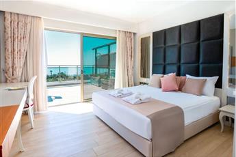 Port Nature Luxury Resort Hotel & Spa