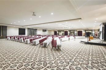 Port Nature Luxury Resort Hotel & Spa