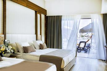 Port Nature Luxury Resort Hotel & Spa