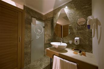 Port Nature Luxury Resort Hotel & Spa