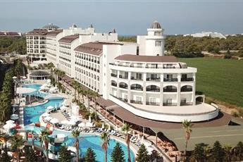 Port River Hotel & Spa
