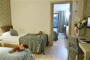 Port Side Resort Hotel 5*