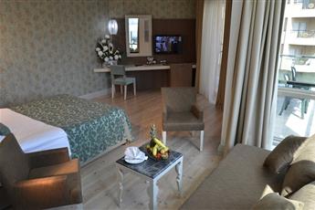 Port Side Resort Hotel 5*