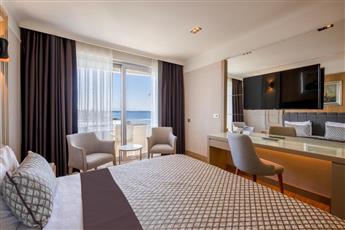 Porto Bello Hotel Resort & Spa
