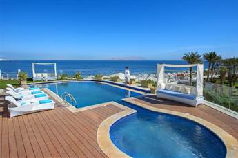 Posh Club Sunrise Arabian Beach Resort 5*