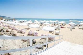 Premier Fort Beach 4*