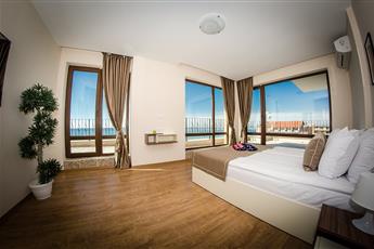 Premier Fort Beach 4*