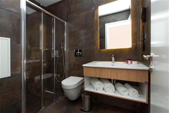 Premist Hotels Taksim 3*