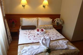 Prestige Hotel Old Cİty 4*