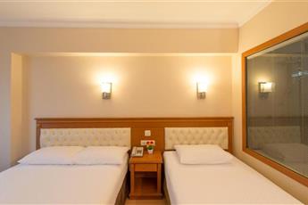 Prestige Hotel Old Cİty 4*