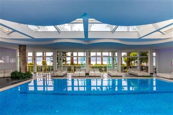 Prime Beach Hotel 5*