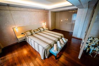 Prime Beach Hotel 5*