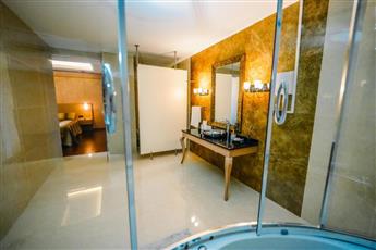 Prime Beach Hotel 5*