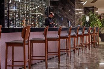 Pullman Istanbul Hotel & Convention Center 5*