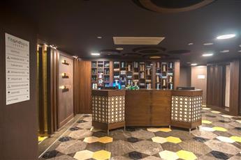 Pullman Istanbul Hotel & Convention Center 5*