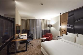 Pullman Istanbul Hotel & Convention Center 5*