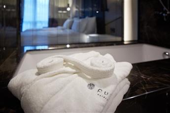 Pullman Istanbul Hotel & Convention Center 5*