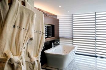 Pullman Istanbul Hotel & Convention Center 5*