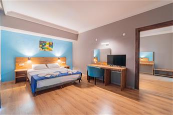 Pyxis Point Hotel Alanya 4*