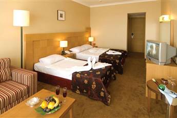 Q Aventura Park Hotel 5* Q Aventura Park Hotel 5*