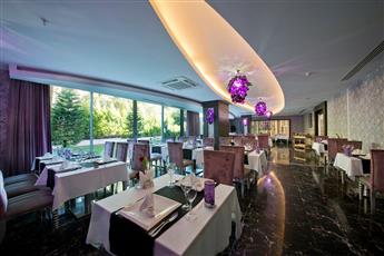 Q Premium Resort