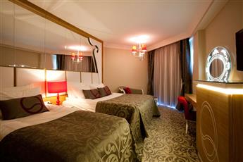 Q Premium Resort
