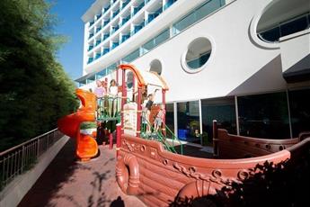 Q Premium Resort