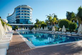 Q Premium Resort