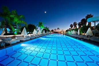 Q Premium Resort