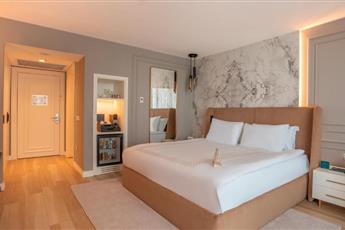 Qlusive Hotel 5* Adults Only 12+