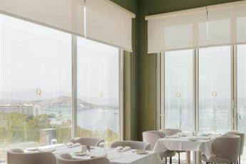 Qlusive Hotel - Adults Only 12+