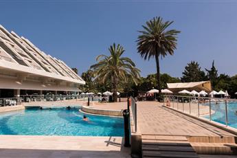 Queen's Park Goynuk Hotel 5* Queen's Park Goynuk Hotel 5*