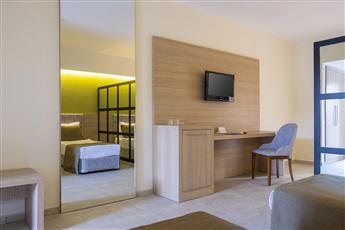 Queen's Park Goynuk Hotel 5* Queen's Park Goynuk Hotel 5*