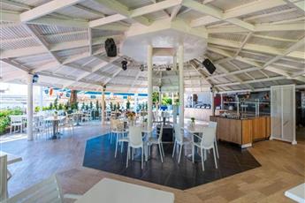 Queen's Park Goynuk Hotel