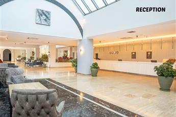 Queen's Park Goynuk Hotel