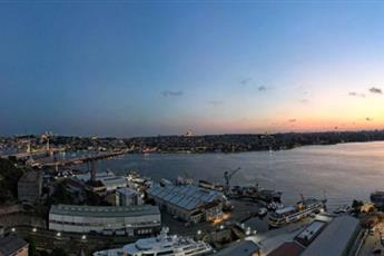 Radisson Blu Hotel Istanbul Pera 5*