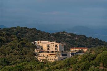 Radisson Blu Hotel Kas 4*