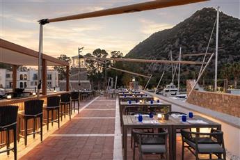 Radisson Collection Hotel Bodrum 5*