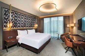 Radisson Collection Hotel, Vadistanbul 5*
