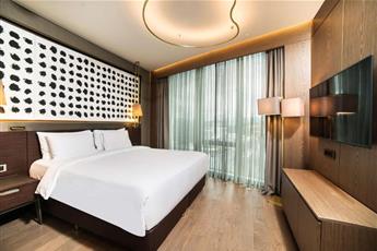 Radisson Collection Hotel, Vadistanbul 5*