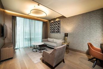 Radisson Collection Hotel, Vadistanbul 5*